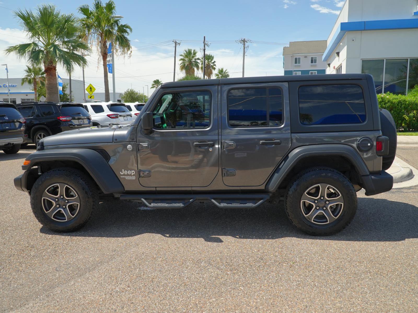 Used 2021 Jeep Wrangler Unlimited Sport AWD/4WD image 8