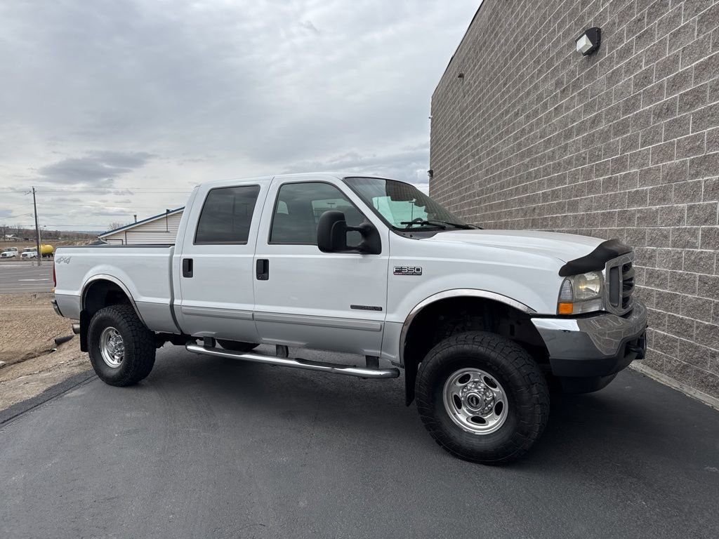 Used 2002 Ford F350 Lariat image 1