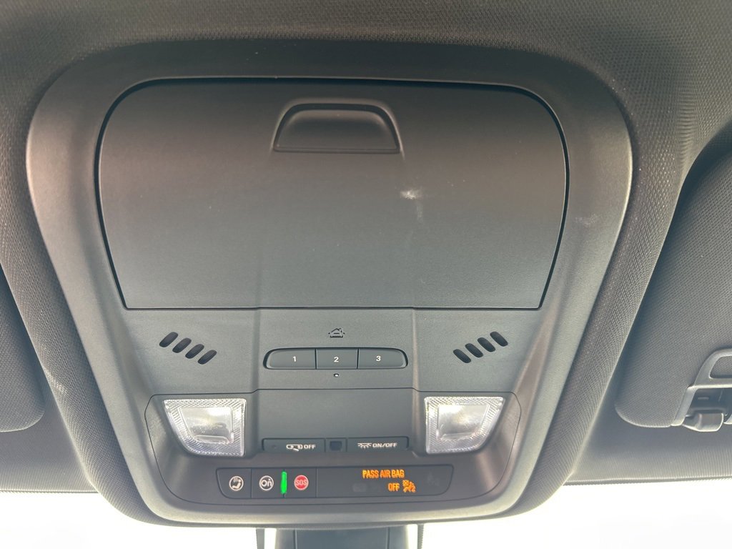 Used 2023 Chevrolet Blazer Premier image 28