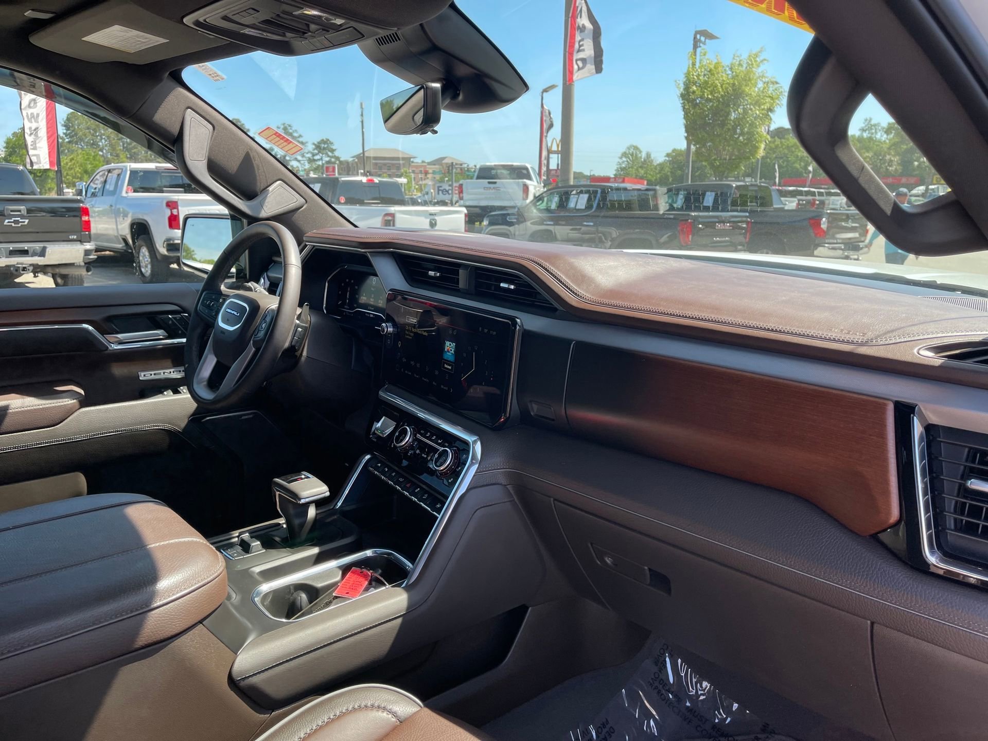 Used 2024 GMC Sierra 1500 Denali w/ Denali Reserve Package image 28