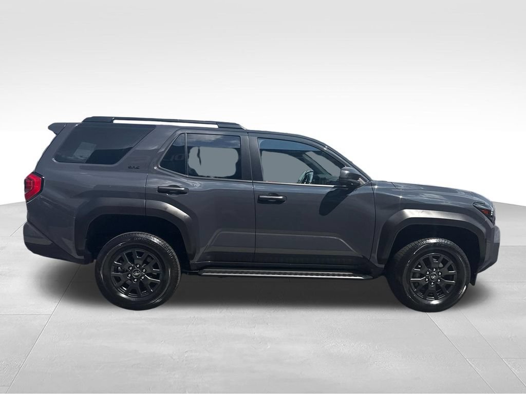 Used 2025 Toyota 4Runner SR5 AWD/4WD image 7