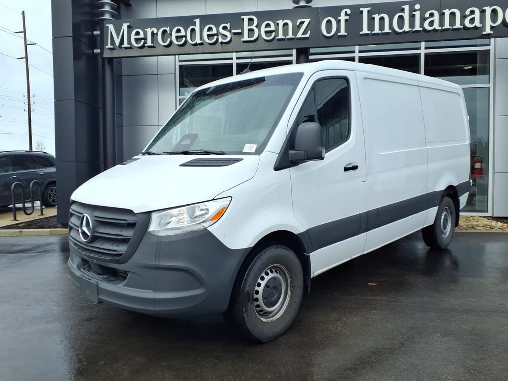 Used 2026 Mercedes-Benz Sprinter 2500 image 2