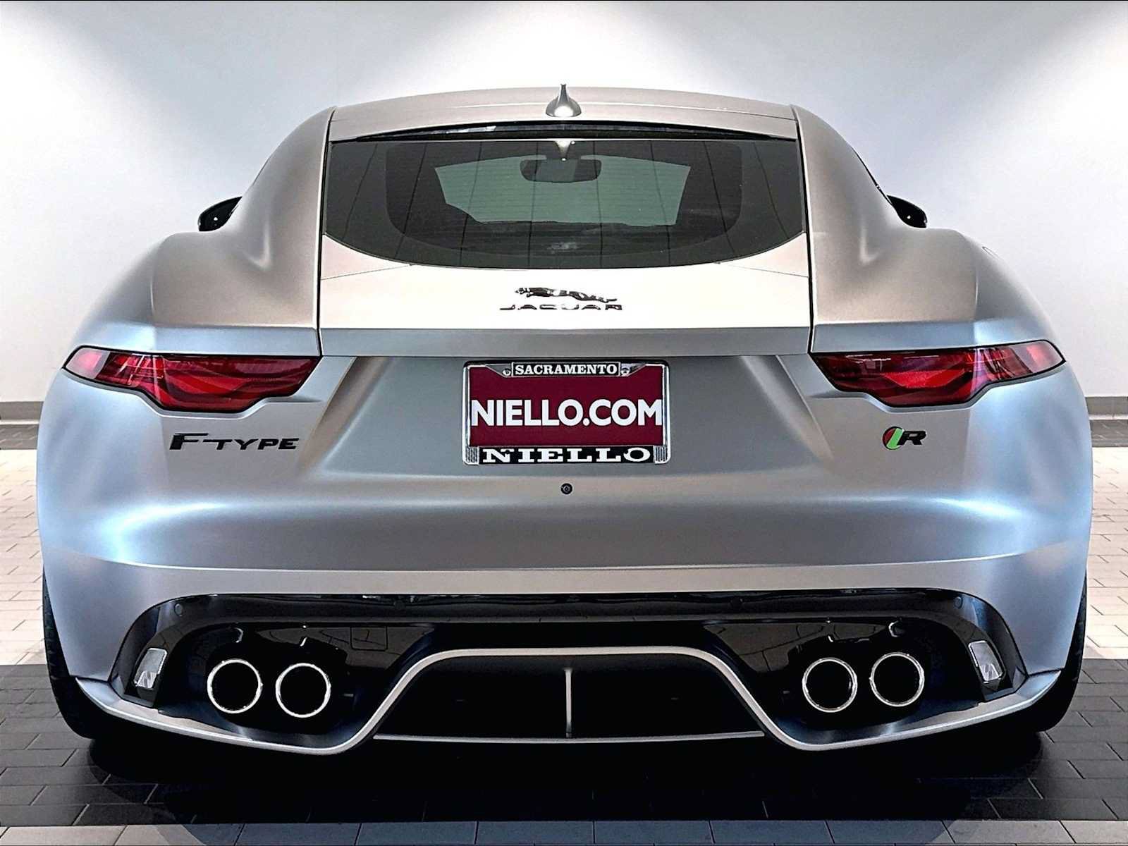 Used 2023 Jaguar F-TYPE R AWD/4WD image 10