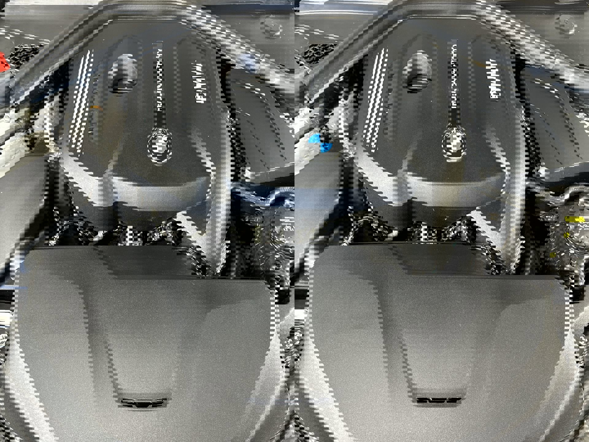 Used 2020 BMW 230i xDrive Convertible image 31