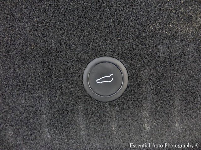 Used 2022 Tesla Model S image 39