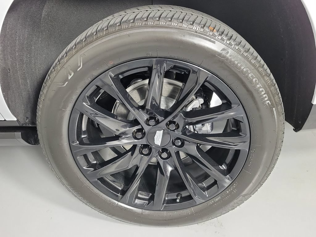 Certified 2026 Cadillac Escalade Luxury w/ Touring Package AWD/4WD image 9