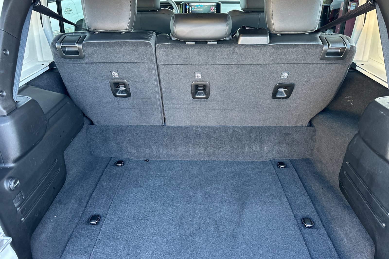 Used 2025 Jeep Wrangler Unlimited Sport S 4xe image 15