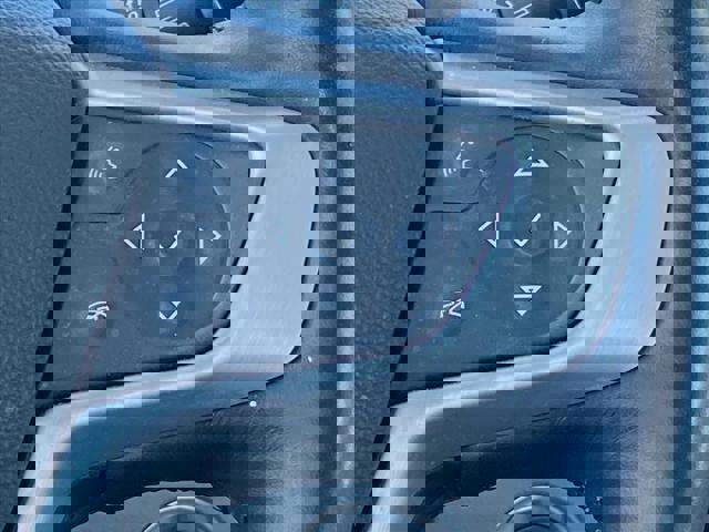 Used 2022 GMC Terrain SLT w/ Tech Package image 7