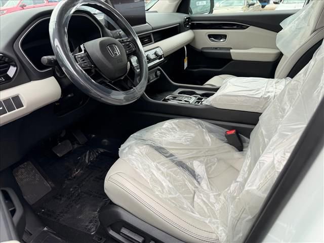 New 2026 Honda Pilot EX-L image 9