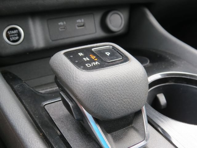 Used 2023 Nissan Rogue SV w/ SV Premium B Package FWD image 24