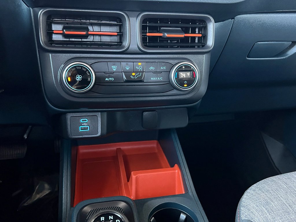 Used 2022 Ford Maverick XLT image 27