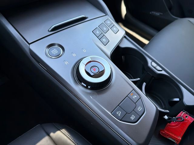 New 2026 Kia Sportage SX Prestige AWD/4WD image 15