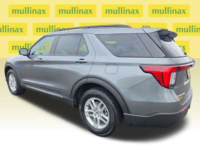 Certified 2025 Ford Explorer Active AWD/4WD image 11