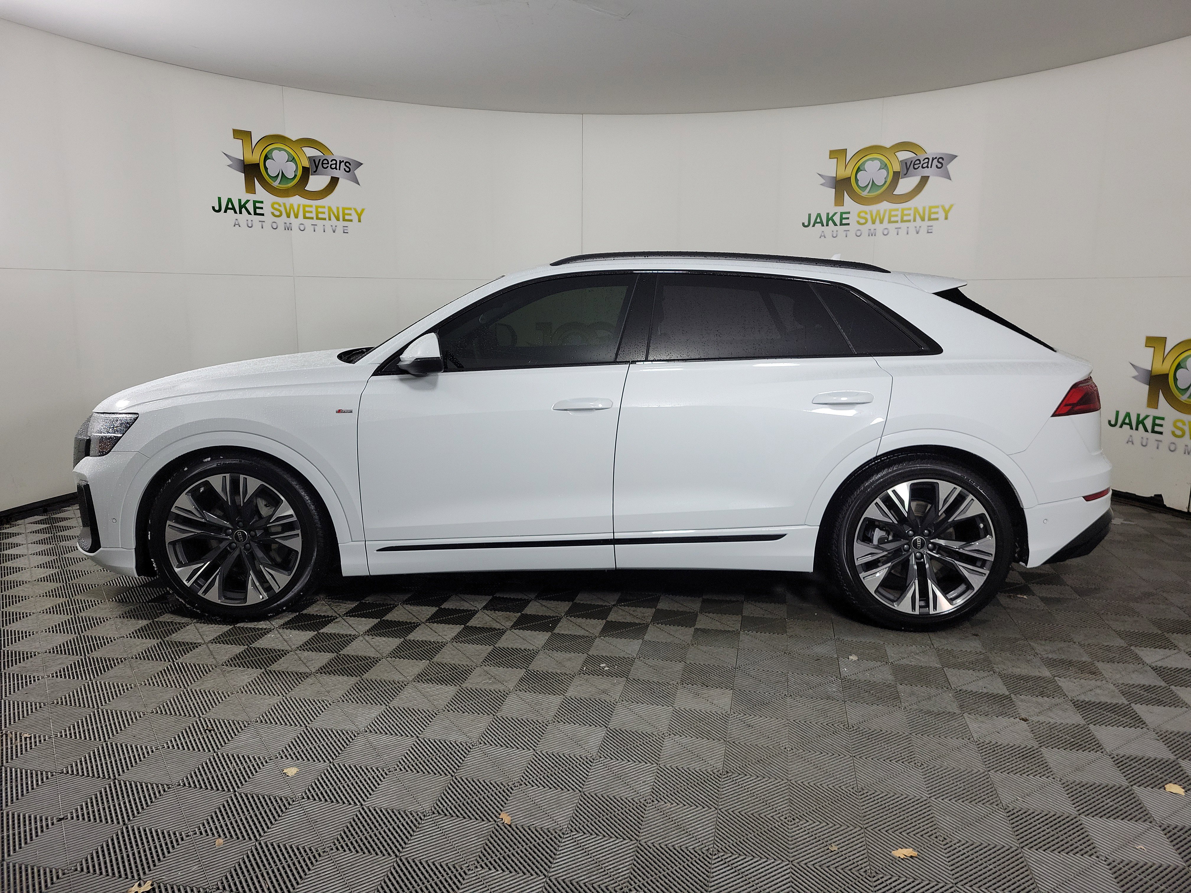 Used 2026 Audi Q8 Premium Plus image 4
