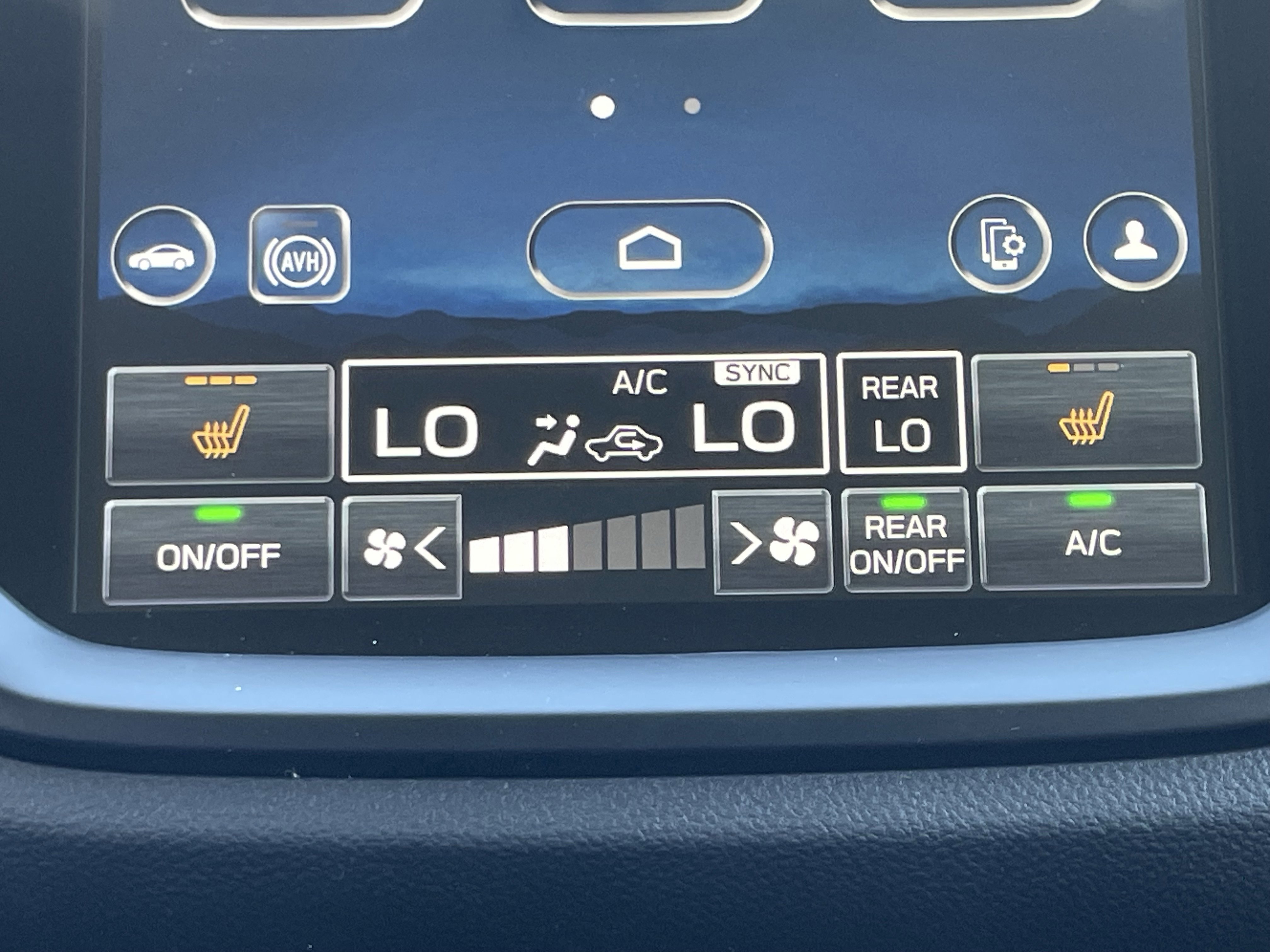 New 2025 Subaru Ascent Onyx Edition image 28