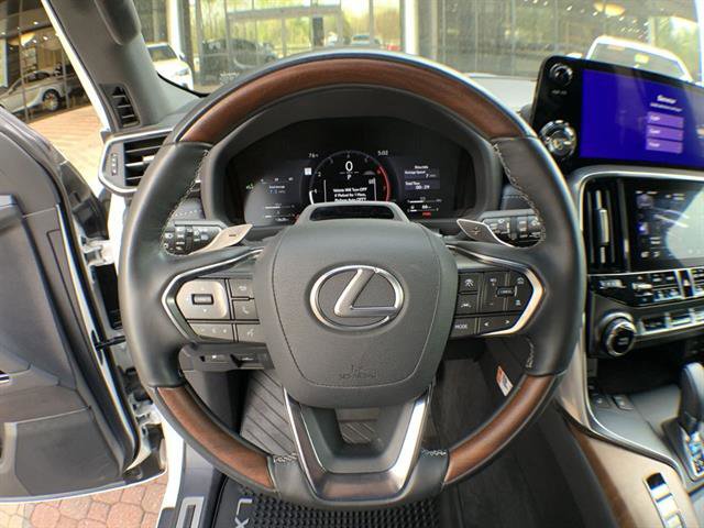 Certified 2025 Lexus LX 700h Luxury w/ Appearance Package image 14