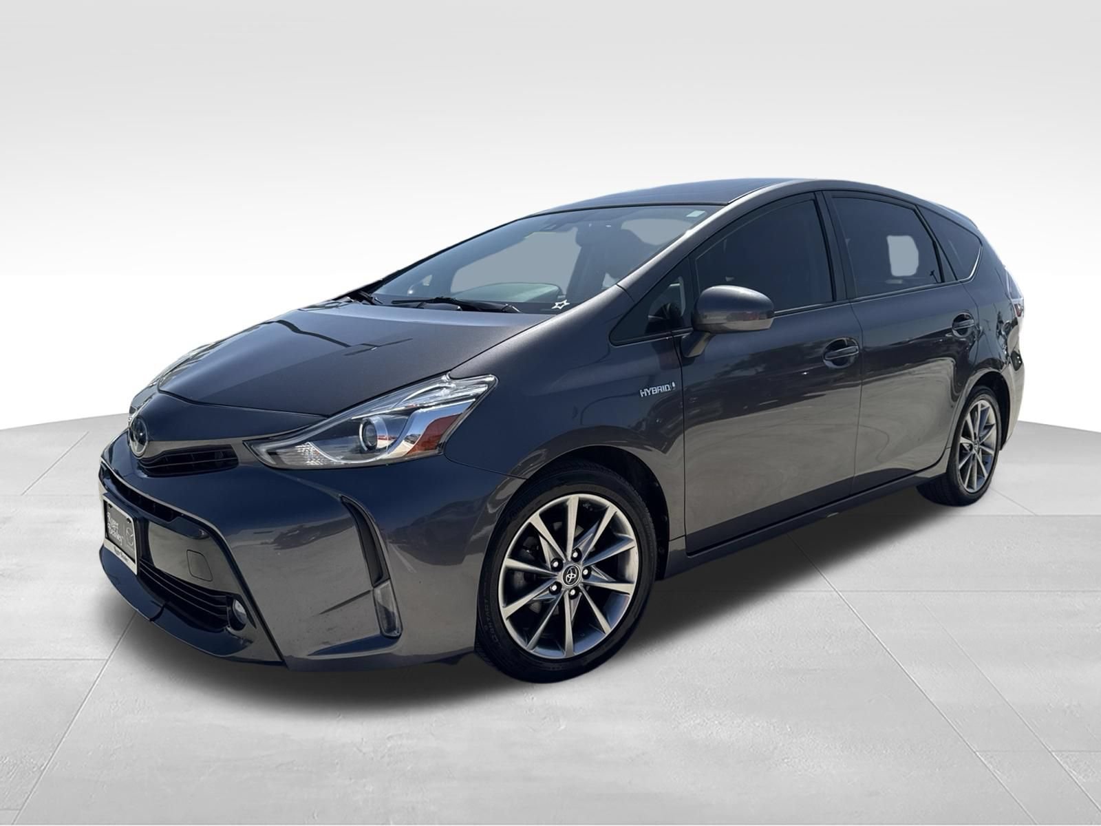 Used 2017 Toyota Prius V Five w/ Advanced Technology Package FWD image 1