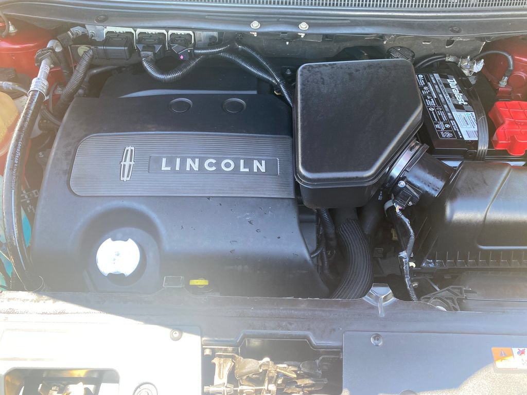 Used 2014 Lincoln MKX FWD w/ Equipment Group 102A image 10