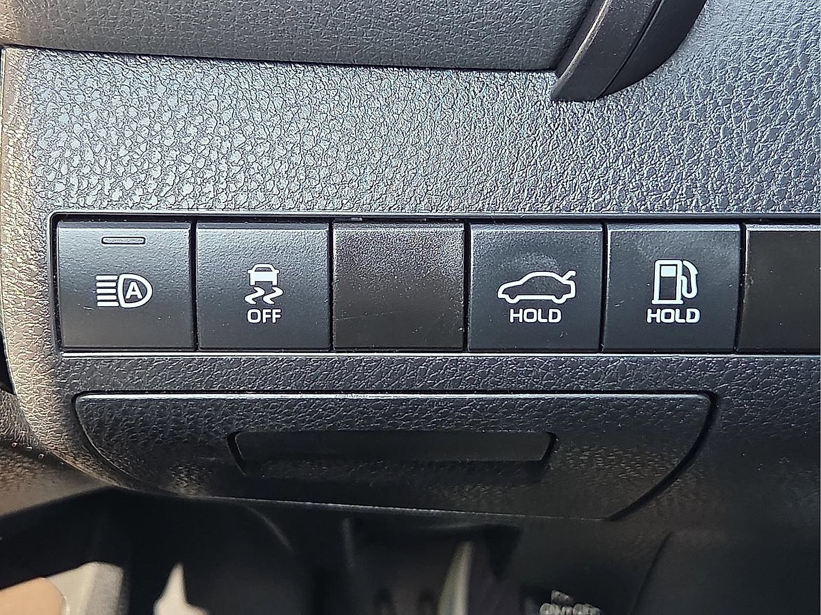 Used 2024 Toyota Camry LE image 22