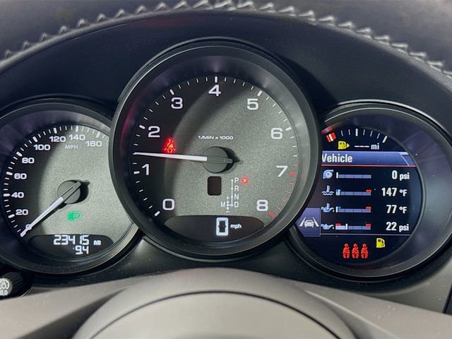 Used 2022 Porsche Macan GTS image 12