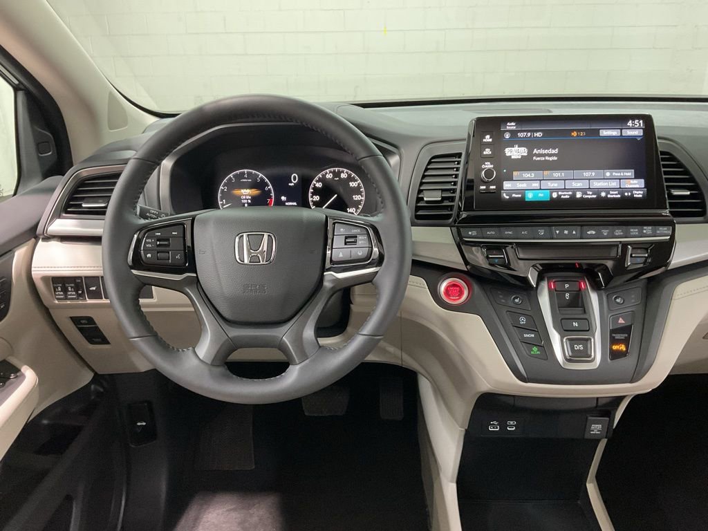 Certified 2026 Honda Odyssey EX-L image 9