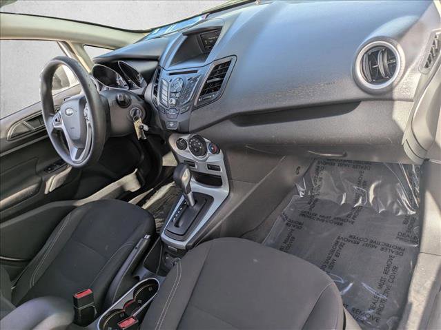 Used 2018 Ford Fiesta SE image 19