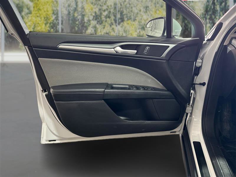 Used 2016 Ford Fusion S image 17