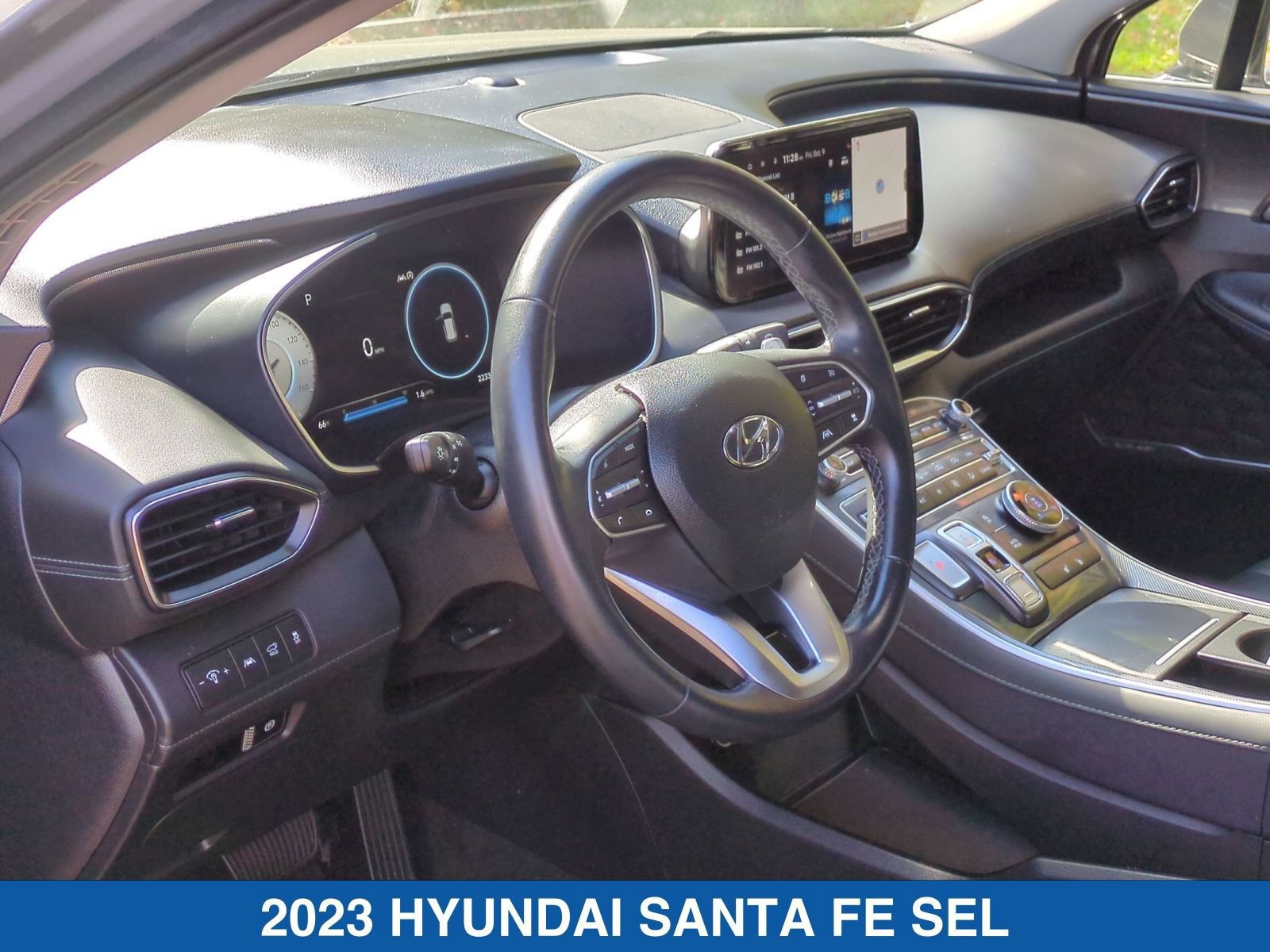 Used 2023 Hyundai Santa Fe SEL w/ Premium Package AWD/4WD image 15