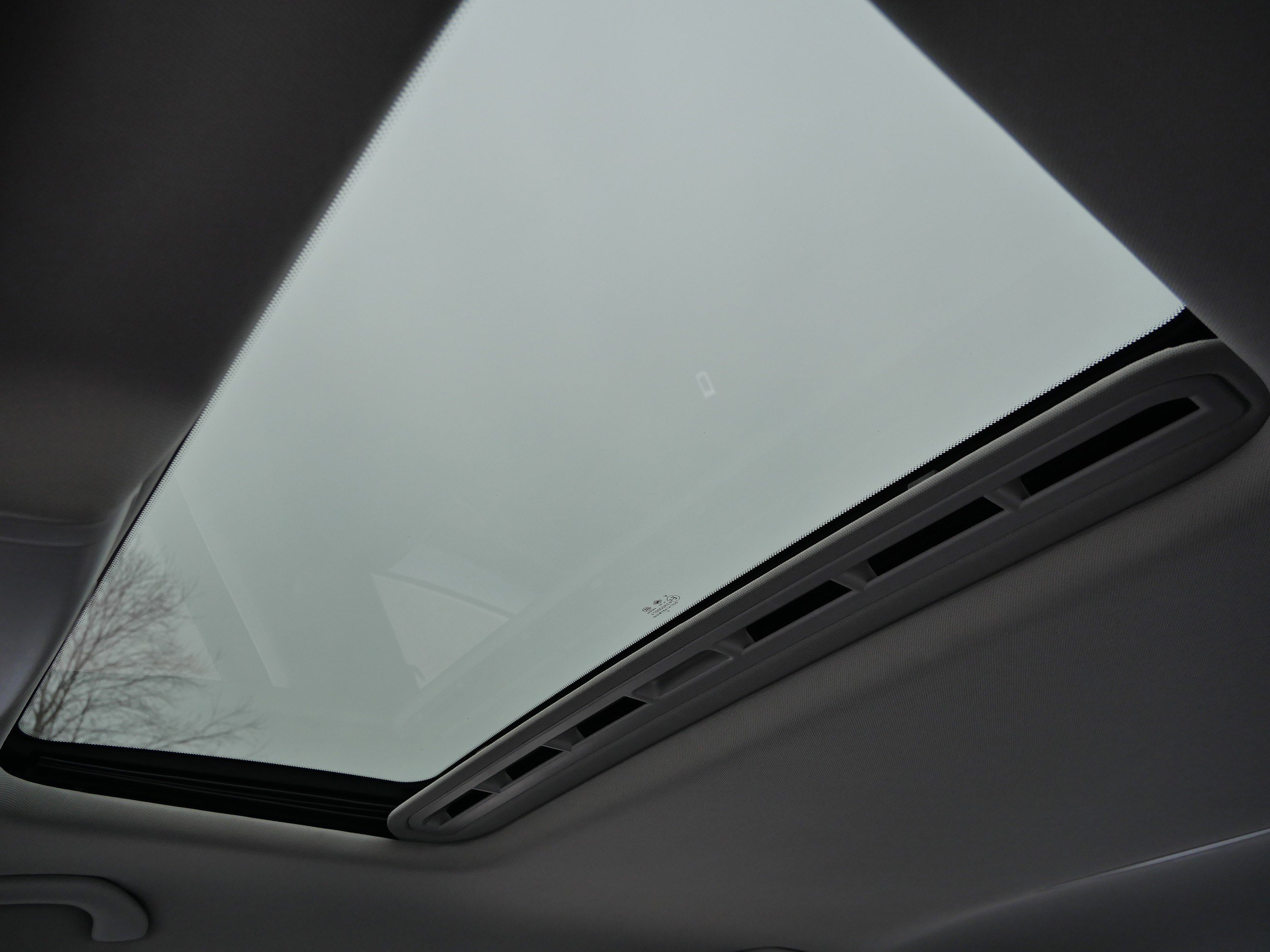 Used 2019 Volkswagen Passat 2.0T Wolfsburg image 34