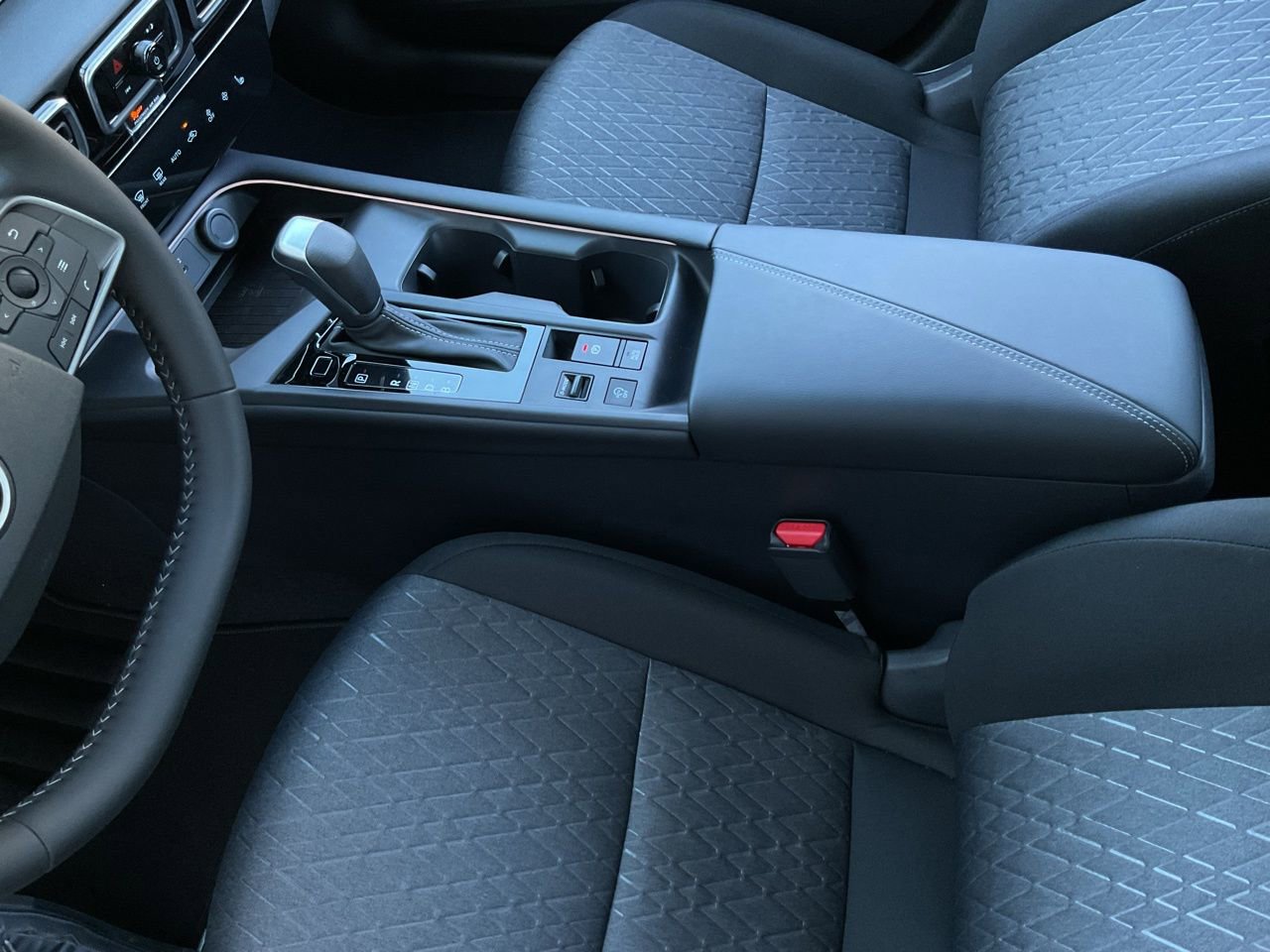 New 2026 Nissan Sentra SV w/ SV Convenience Package image 31