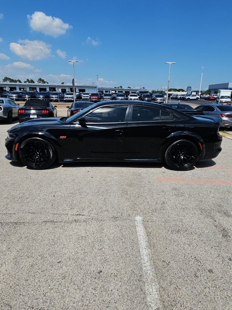 Used 2023 Dodge Charger Scat Pack RWD image 4