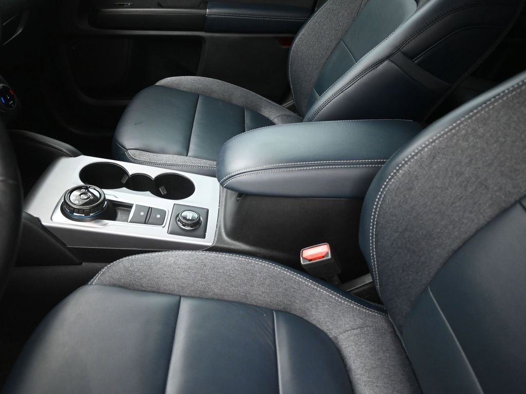 Used 2023 Ford Bronco Sport Outer Banks w/ Tech Package image 20