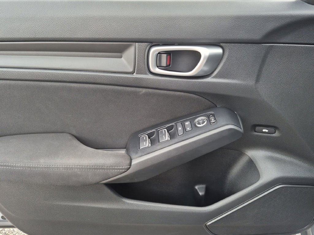 Used 2024 Honda Civic Sport image 33