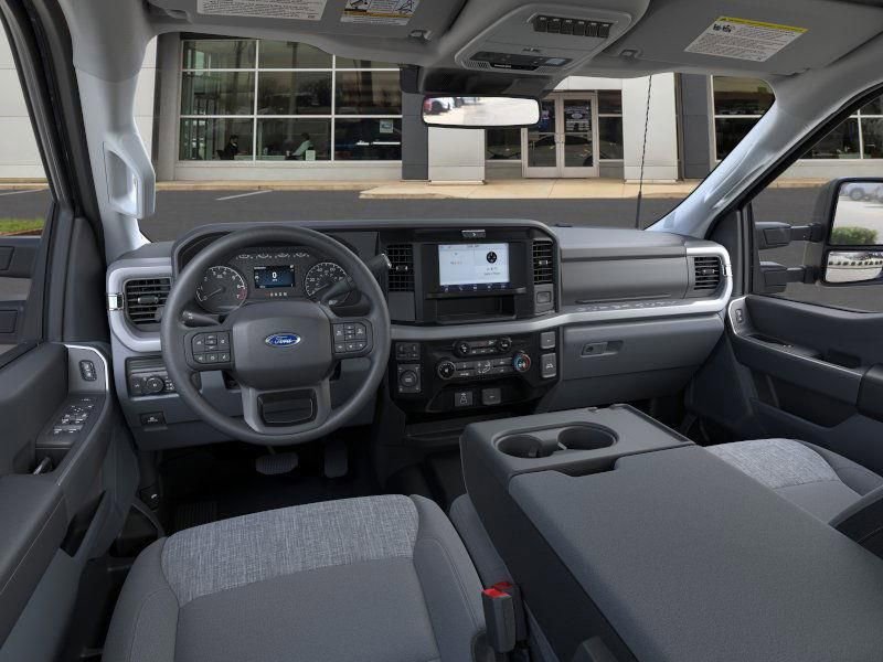 New 2026 Ford F250 XLT w/ FX4 Off-Road Package AWD/4WD image 9