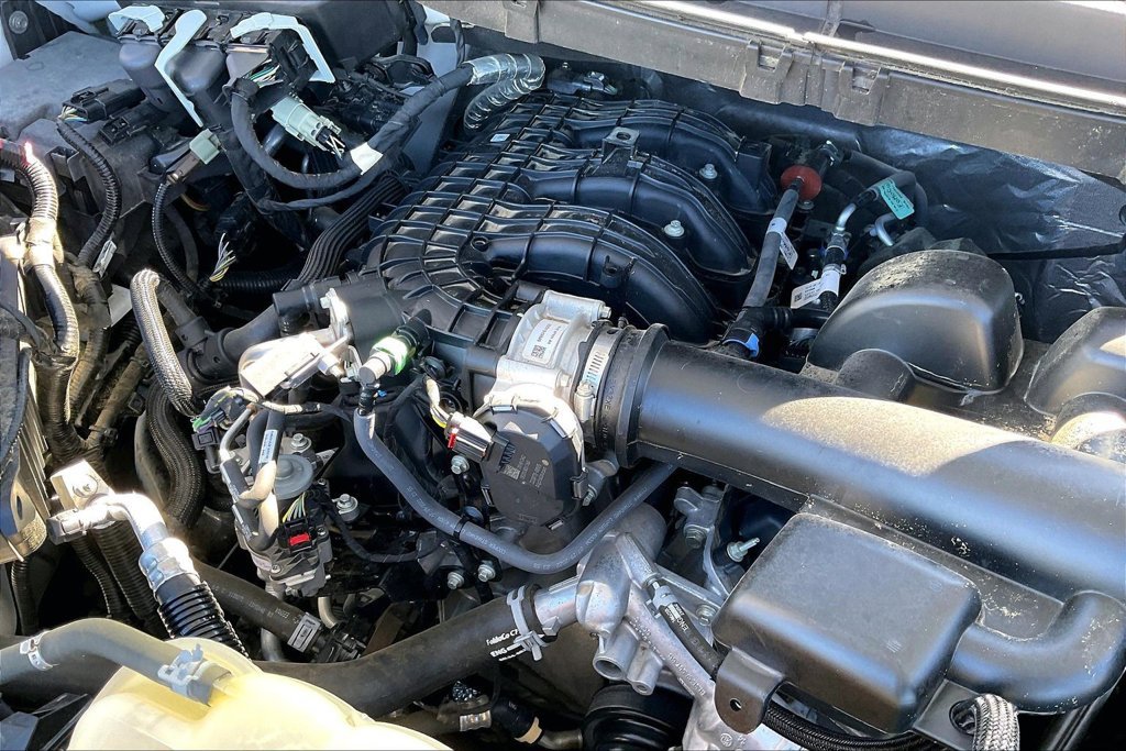 Certified 2022 Ford F150 2WD Regular Cab image 32