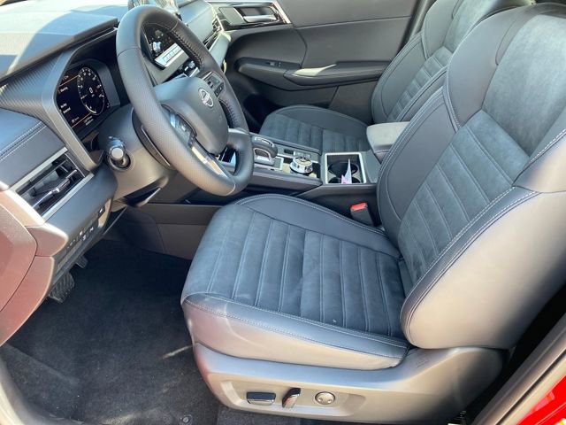 New 2026 Nissan Rogue SL image 9