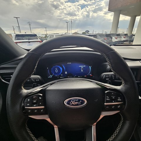 Certified 2024 Ford Explorer ST w/ Equipment Group 401A image 21