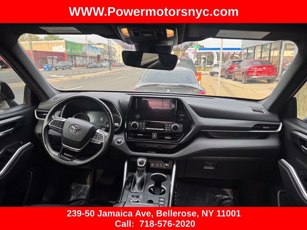 Used 2023 Toyota Highlander XSE AWD/4WD image 33