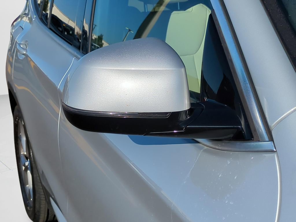 Used 2021 BMW X3 xDrive30i w/ Convenience Package image 11