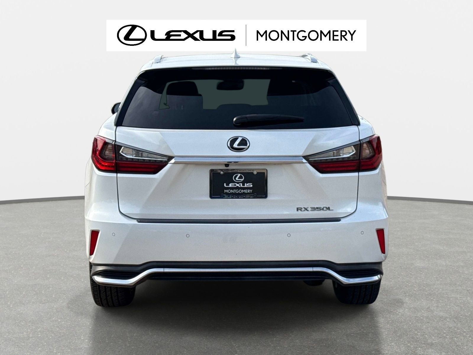 Used 2021 Lexus RX 350L FWD w/ Premium Package image 4