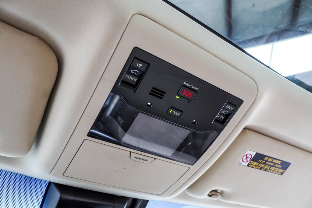 Used 2018 Lexus LX 570 4WD image 45