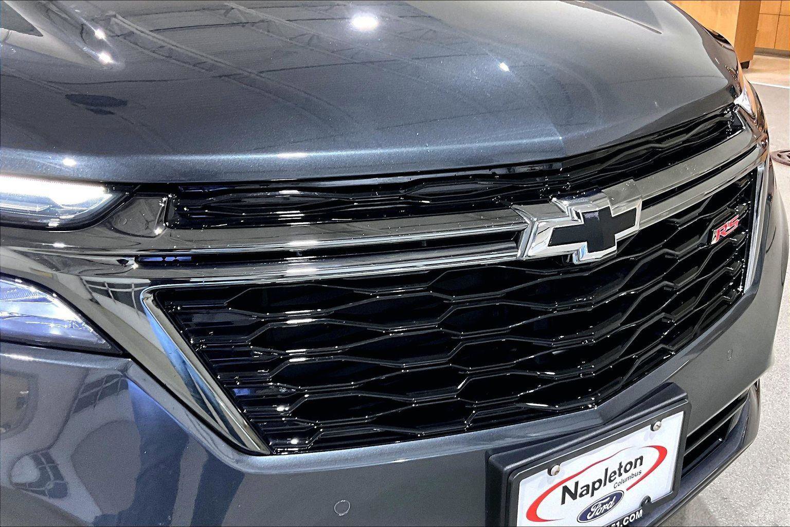 Used 2023 Chevrolet Equinox RS w/ LPO, Floor Liner Package image 29