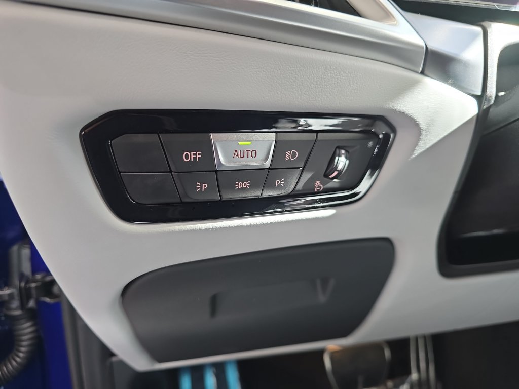 New 2027 BMW M3 Competition AWD/4WD image 25