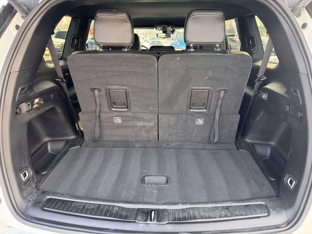 Used 2024 Jeep Grand Cherokee L Laredo image 7