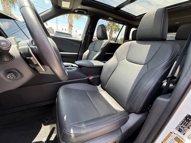 Used 2025 Lexus TX 350 AWD w/ Technology Package image 11