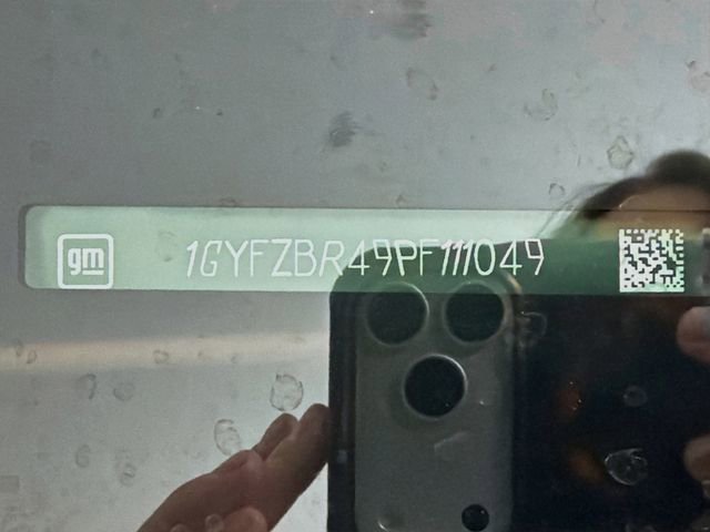 Used 2023 Cadillac XT4 Luxury w/ Cold Weather Package AWD/4WD image 29