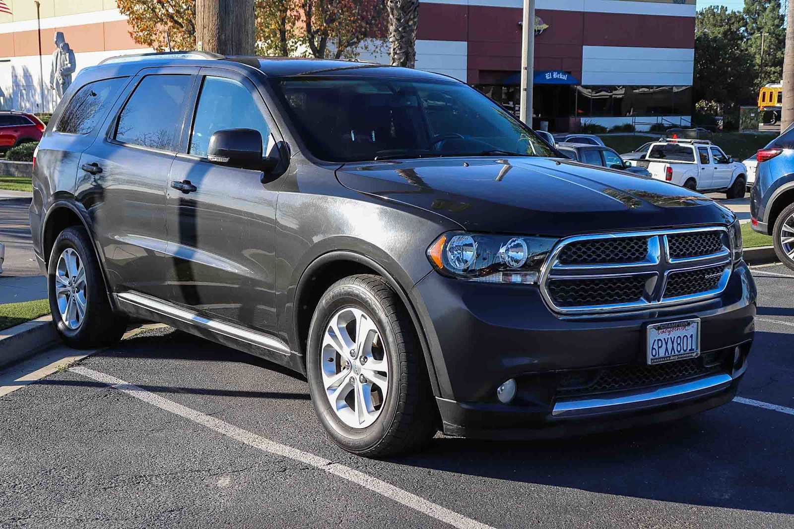 Used 2011 Dodge Durango Crew image 3