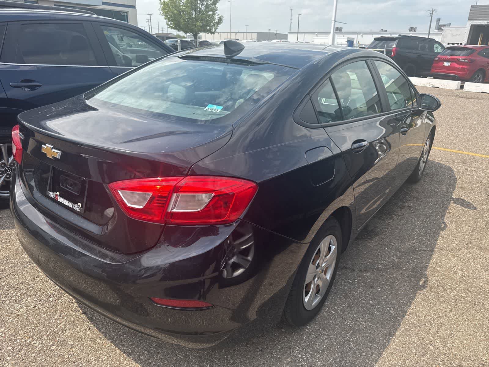 Used 2016 Chevrolet Cruze LS FWD image 11
