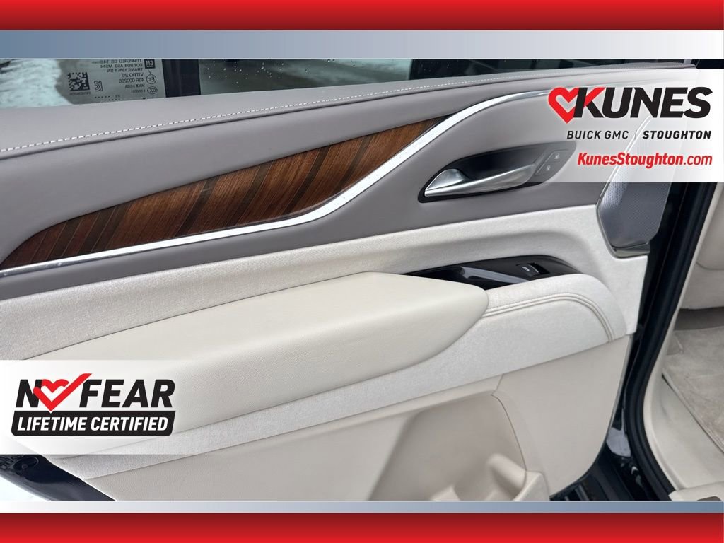 Used 2023 Cadillac Escalade Sport Platinum image 37