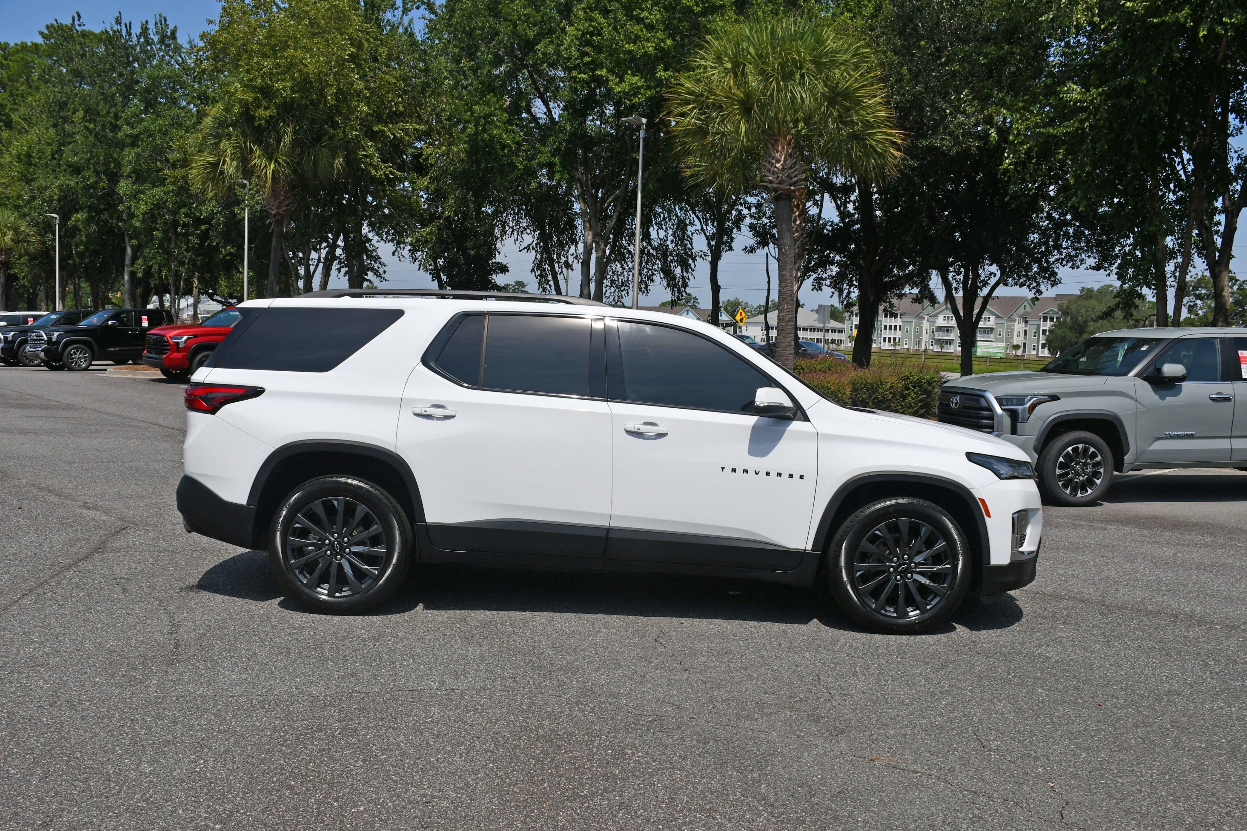 Used 2023 Chevrolet Traverse RS w/ LPO, Floor Liner Package AWD/4WD image 5
